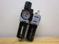 SG330128-1.jpg