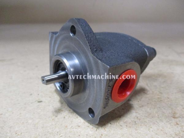 CYP Peppa Pig Staubsauger Kinder | Unisex Spielzeug Mit Echter Saugkraft | Ab 3 Jahren | Mit 2 Düsen