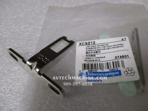 XCS-Z12 Schneider Door Interlock Switch Key